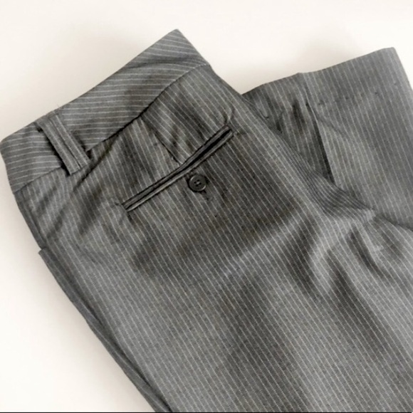 Express editor gray, size 6, pants with straight vertical lines - Picture 1 of 12